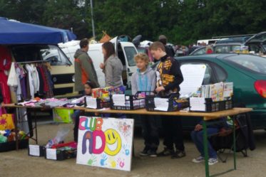 Vide Grenier (2012 – Club Ado)